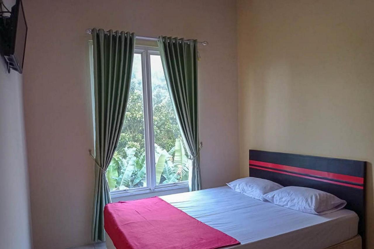 Rama Shinta Homestay Near Gembiral Loka Zoo Redpartner Джокьякарта Экстерьер фото